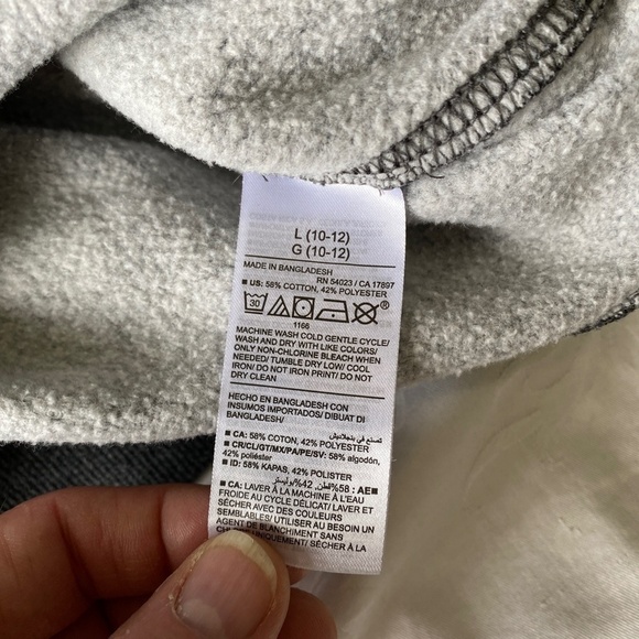 Old Navy Youth Gray Long Sleeve‎ Sweatshirt Size Large (10-12) Skeleton Skater - Picture 5 of 10